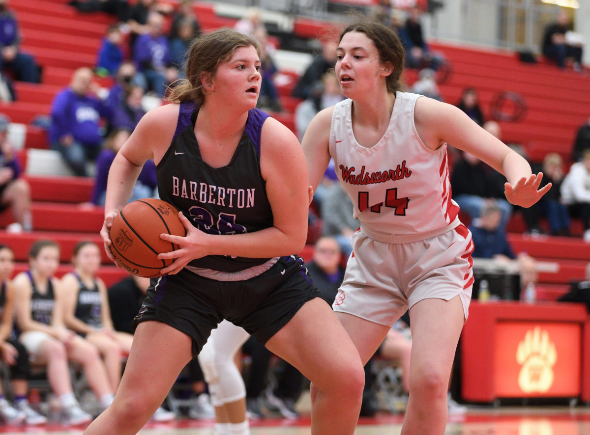 Jeff Harwell_Wadsworth_Barberton_girls.28